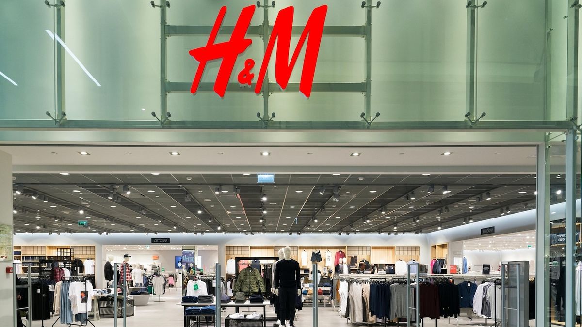Oděvní řetězec H&M odchází z Ruska